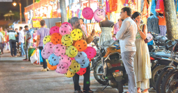 Call for Night Bazaars gains momentum